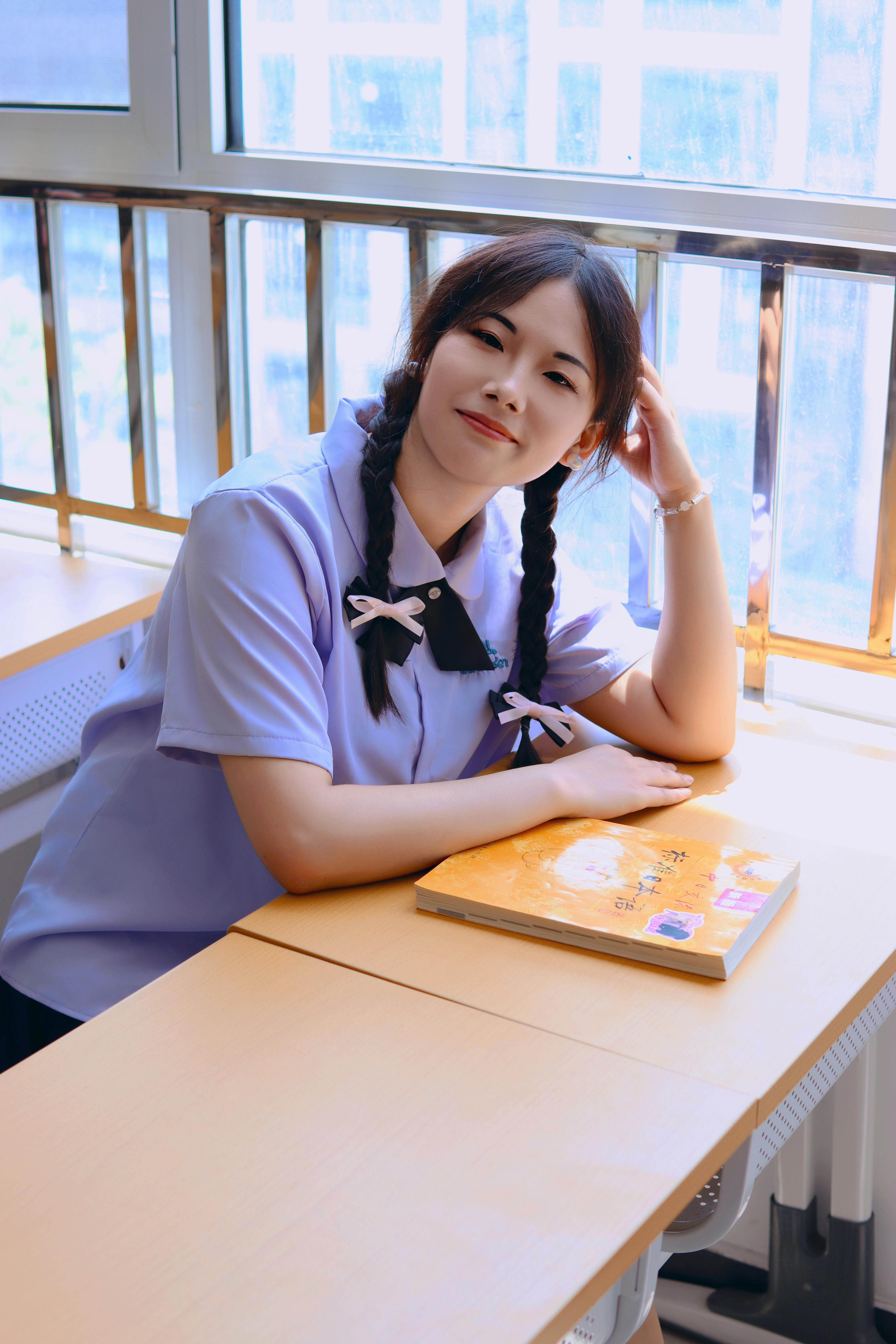 xiao_zheng_geng 街拍封面图