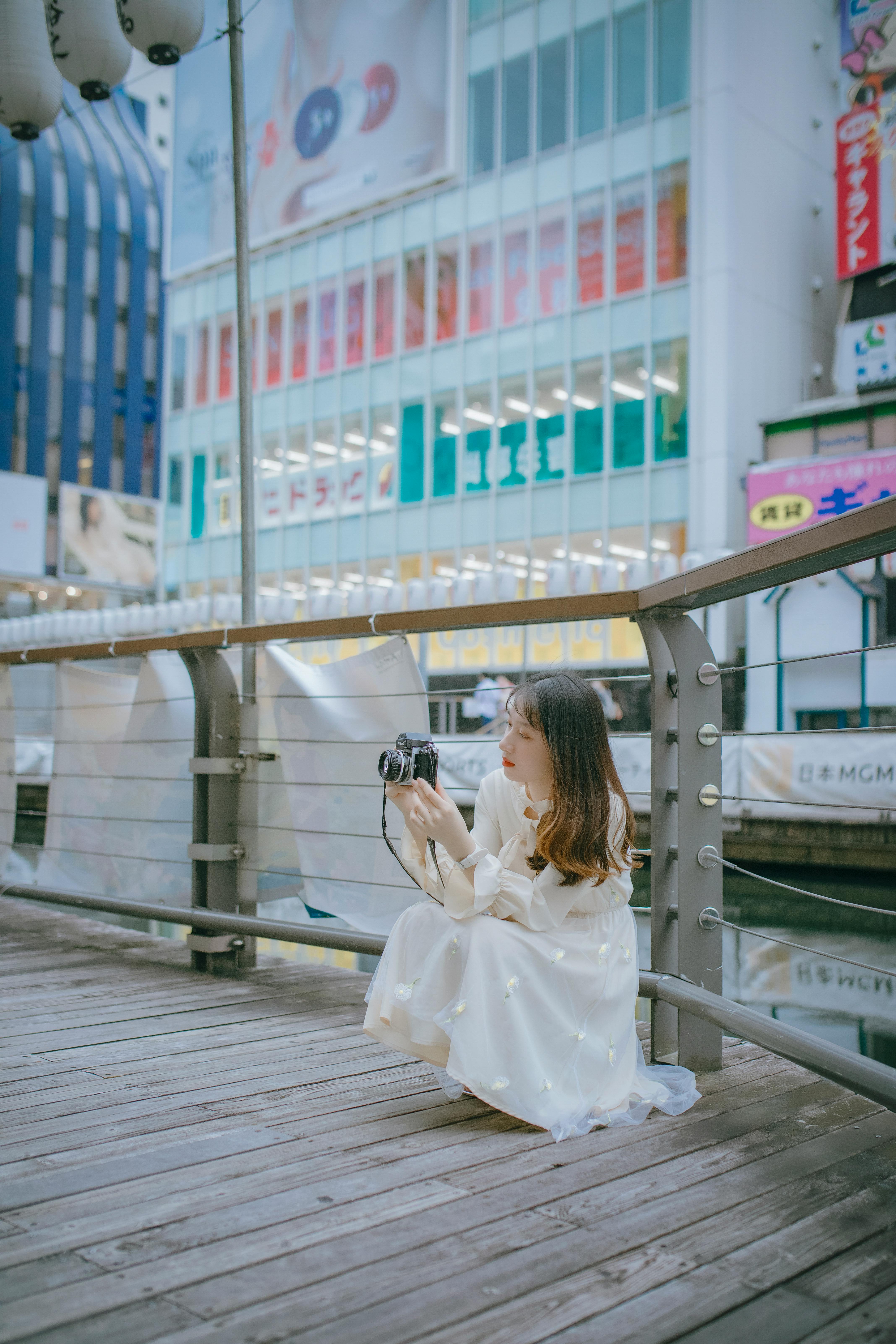 Nguyen Hung 旅行风格封面图